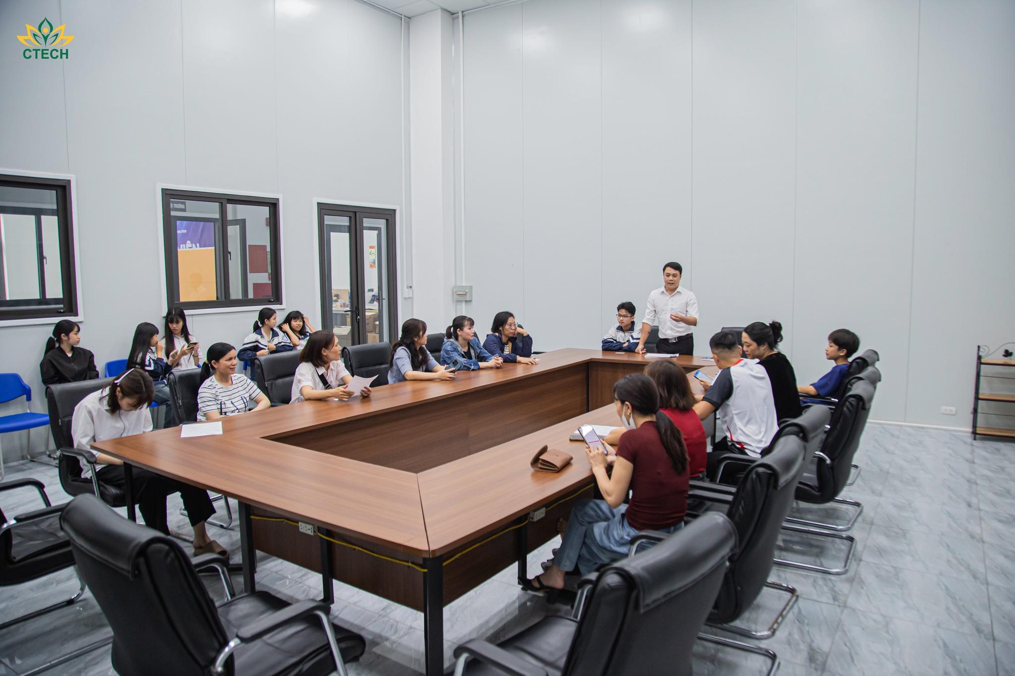 Sôi Nổi Không Khí Phỏng Vấn Hệ THPT - Cao Đẳng Tại CTECH