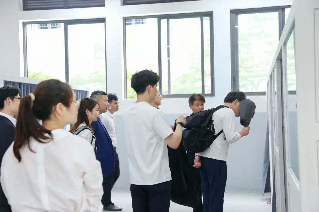 Đại diện Tập đoàn UT (Nhật Bản) thăm CTECH