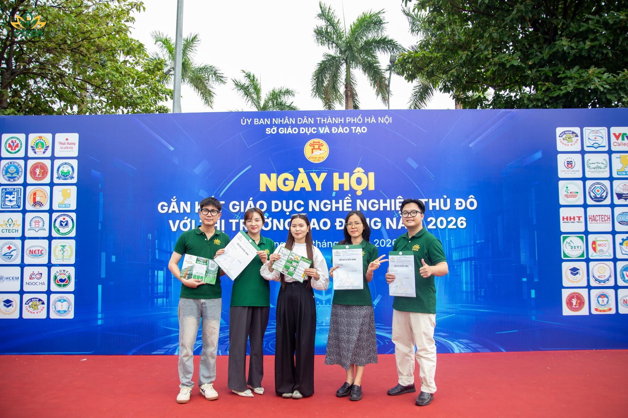 [Góc Sự Kiện] Khám Phá Gian Hàng CTECH Cực "Chill" Tại Ngày Hội Giáo Dục Nghề Nghiệp Thủ Đô 2026